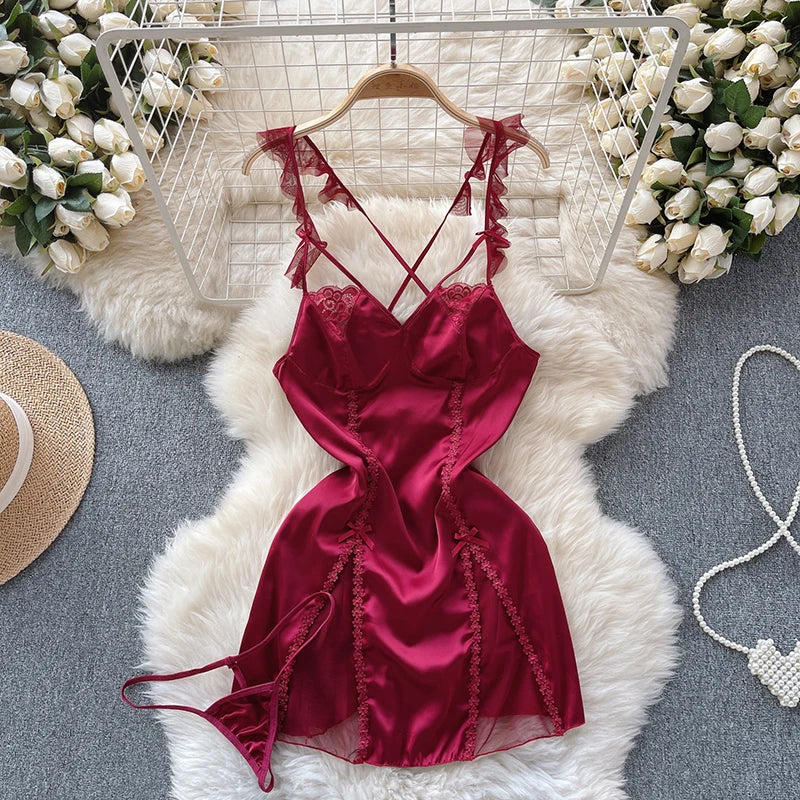 Rêve de Noël – Robe Sexy Rouge en Velours avec Col Halter et Détails en Fourrure